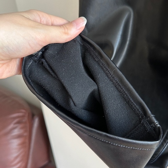 Abercrombie & Fitch Vegan Leather Straight Leg Pants, Short, Size 29 / 8 - Picture 12 of 16